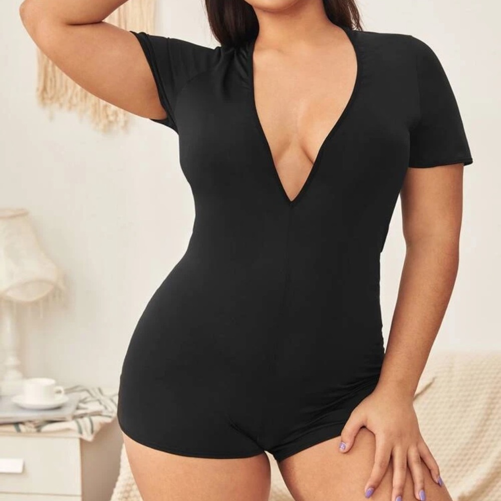 Snap button romper bodysuit